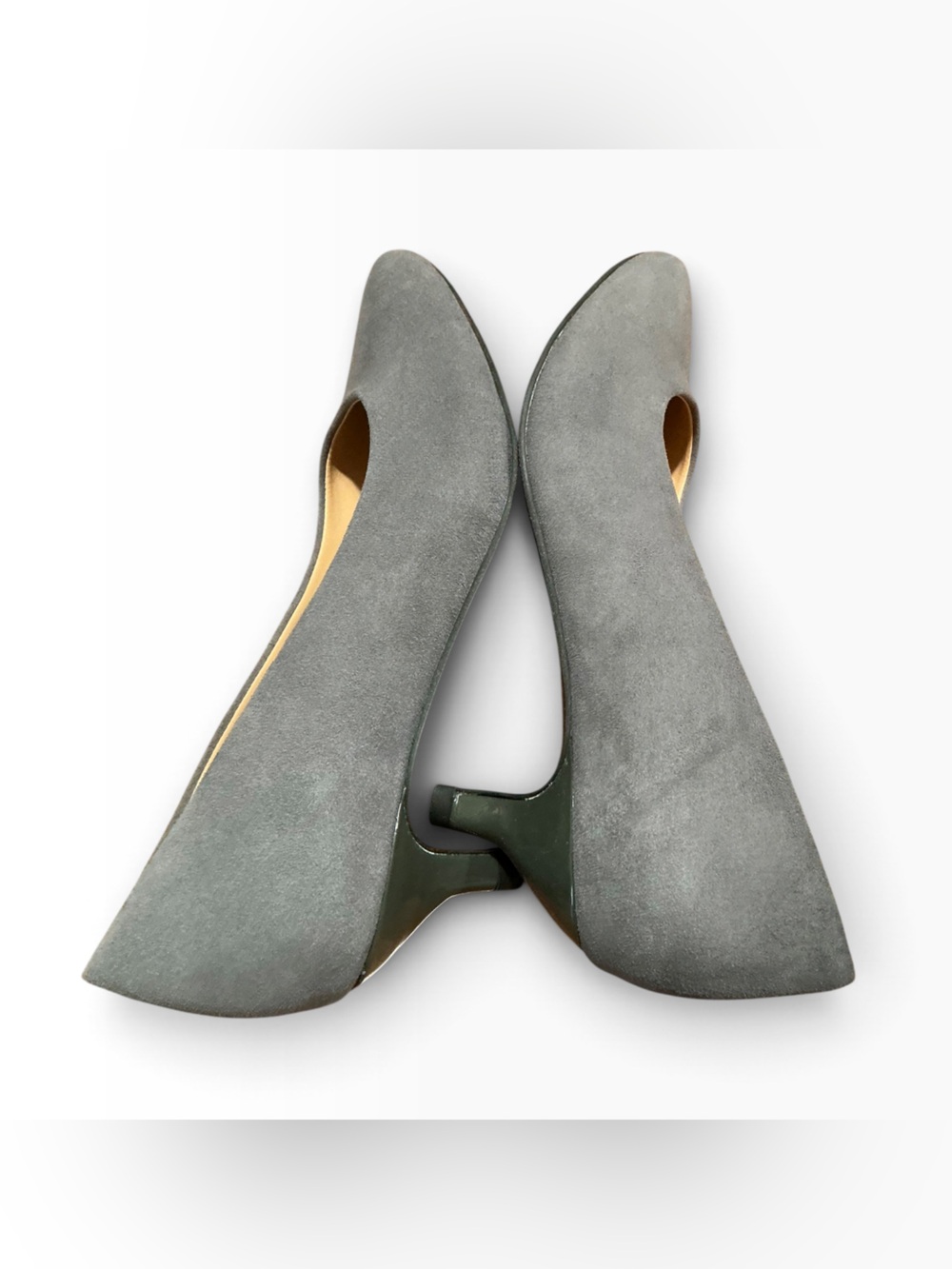 Trotters Kiera Grey Suede Patent Comfort Career Wear Kitten Heel Pumps 8 - Picture 4 of 10